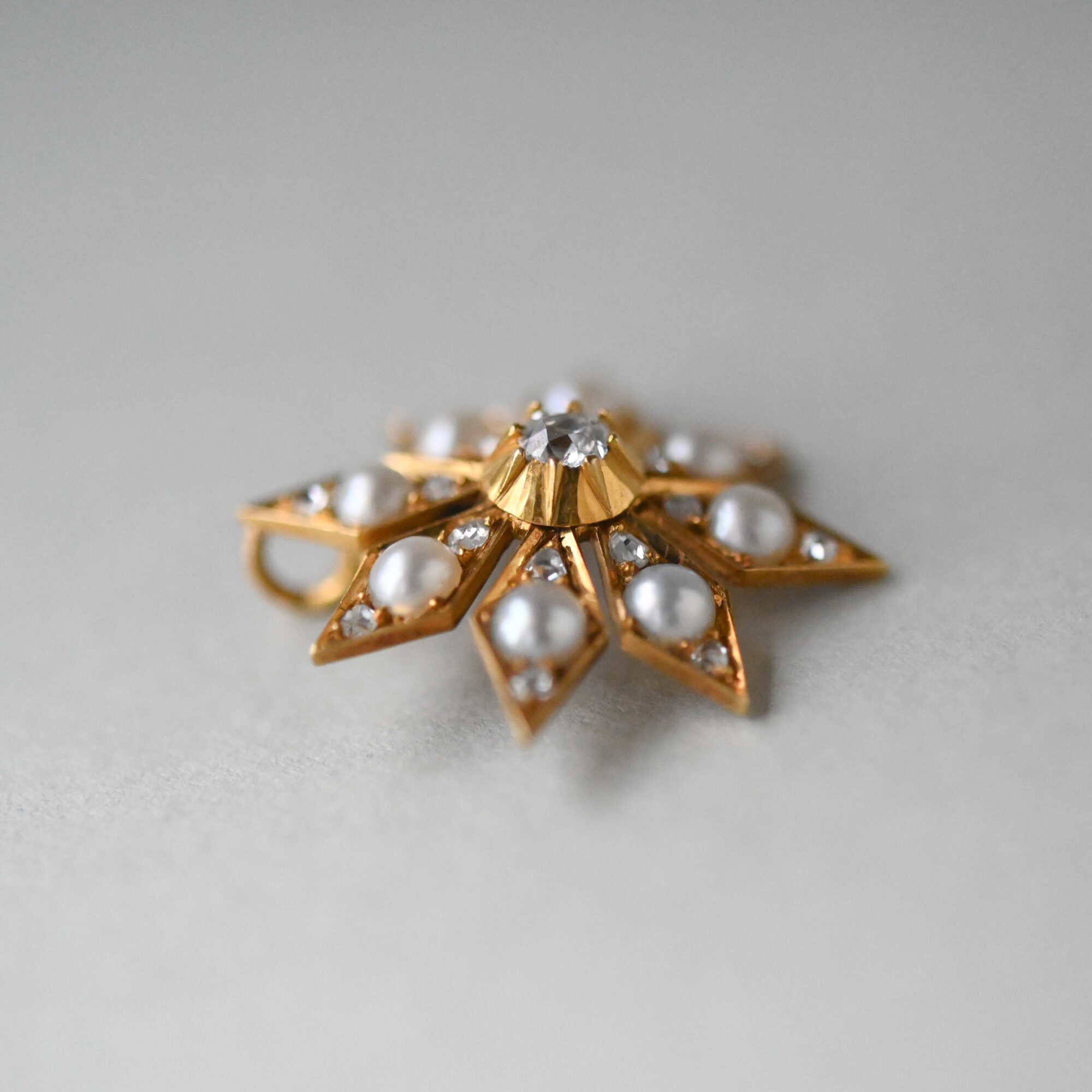 Aesthetic Victorian 18ct gold pearl and old cut diamond starburst pendant c.1860s - Image 3