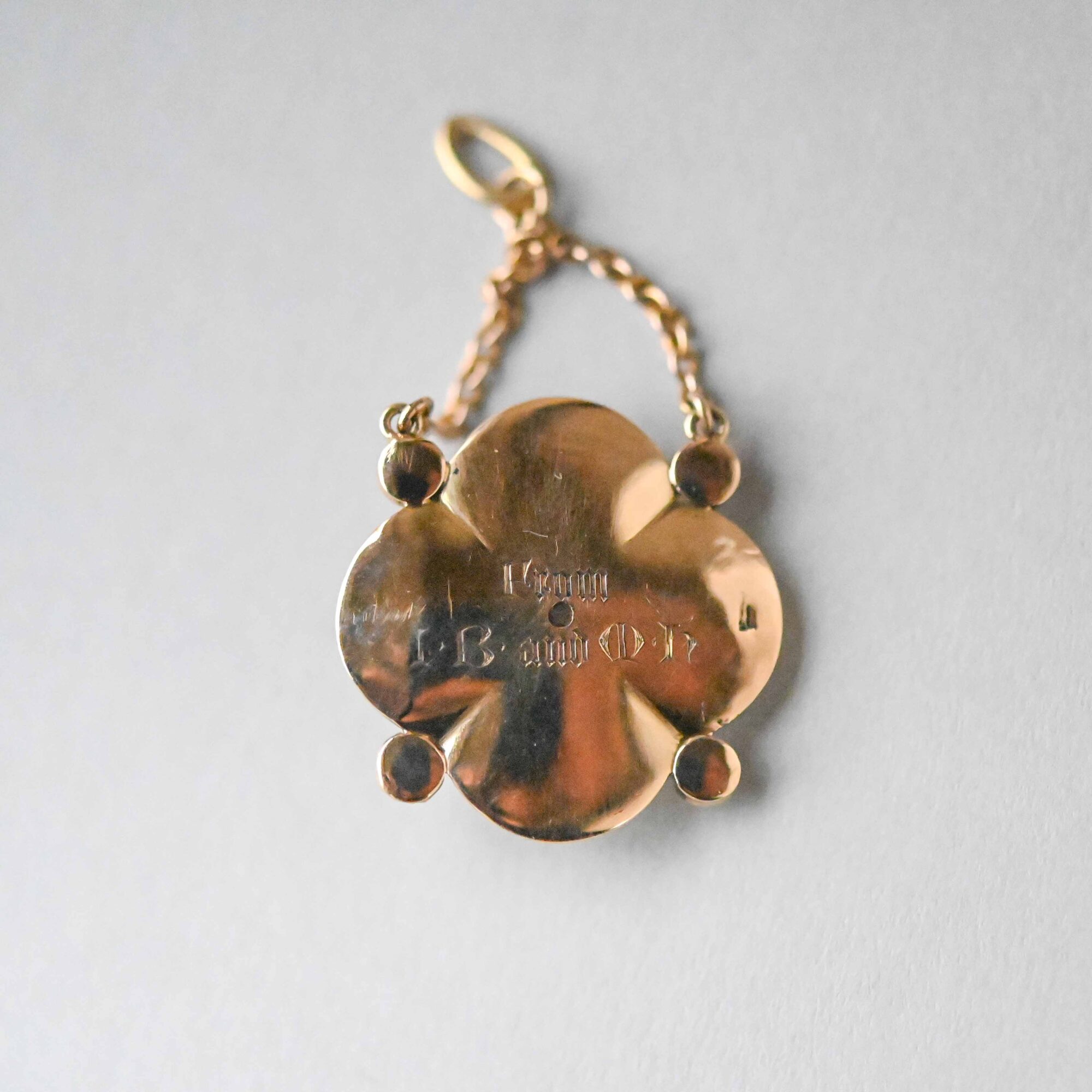 Antique 15ct gold enamel and pearl quatrefoil pendant c.1880s - Image 4