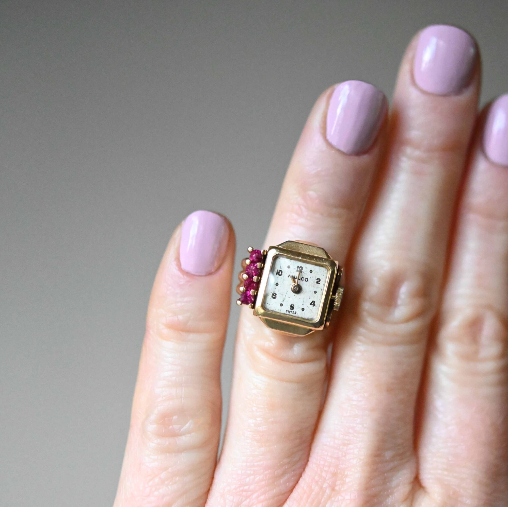 Mulco 14ct gold watch ring with red spinel c.1960s - Image 3