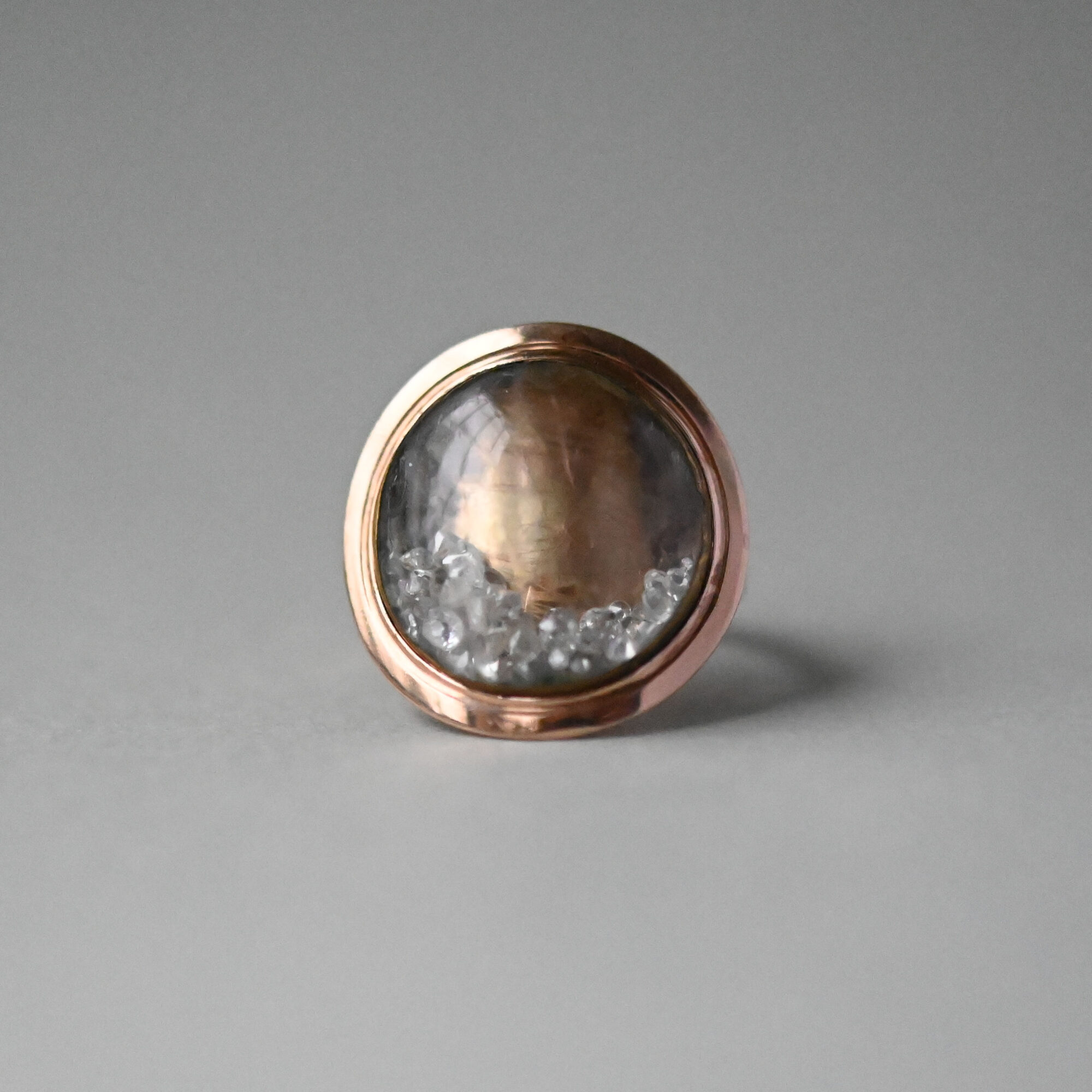 C.1780 GEORGIAN 9ct gold glazed ring