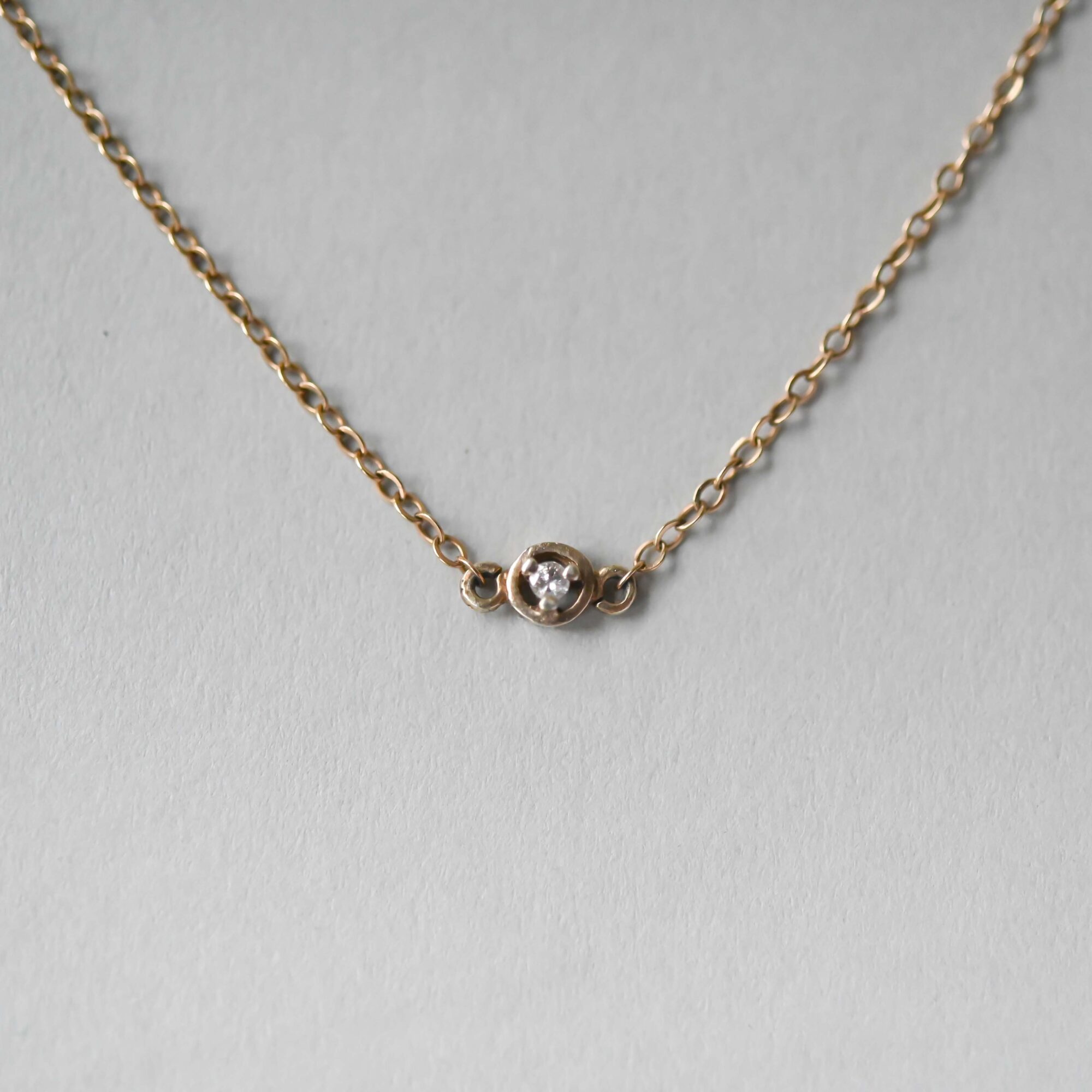 Contemporary 9ct gold mini diamond station necklace