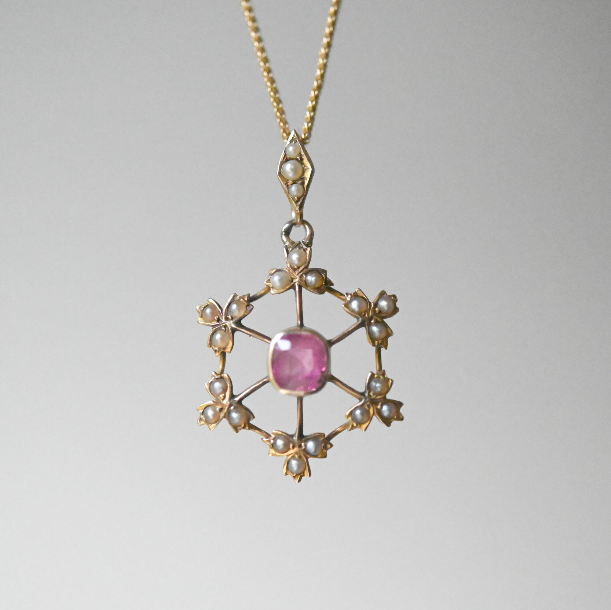 Antique Edwardian 9ct gold pink tourmaline and pearl pendant - Image 3