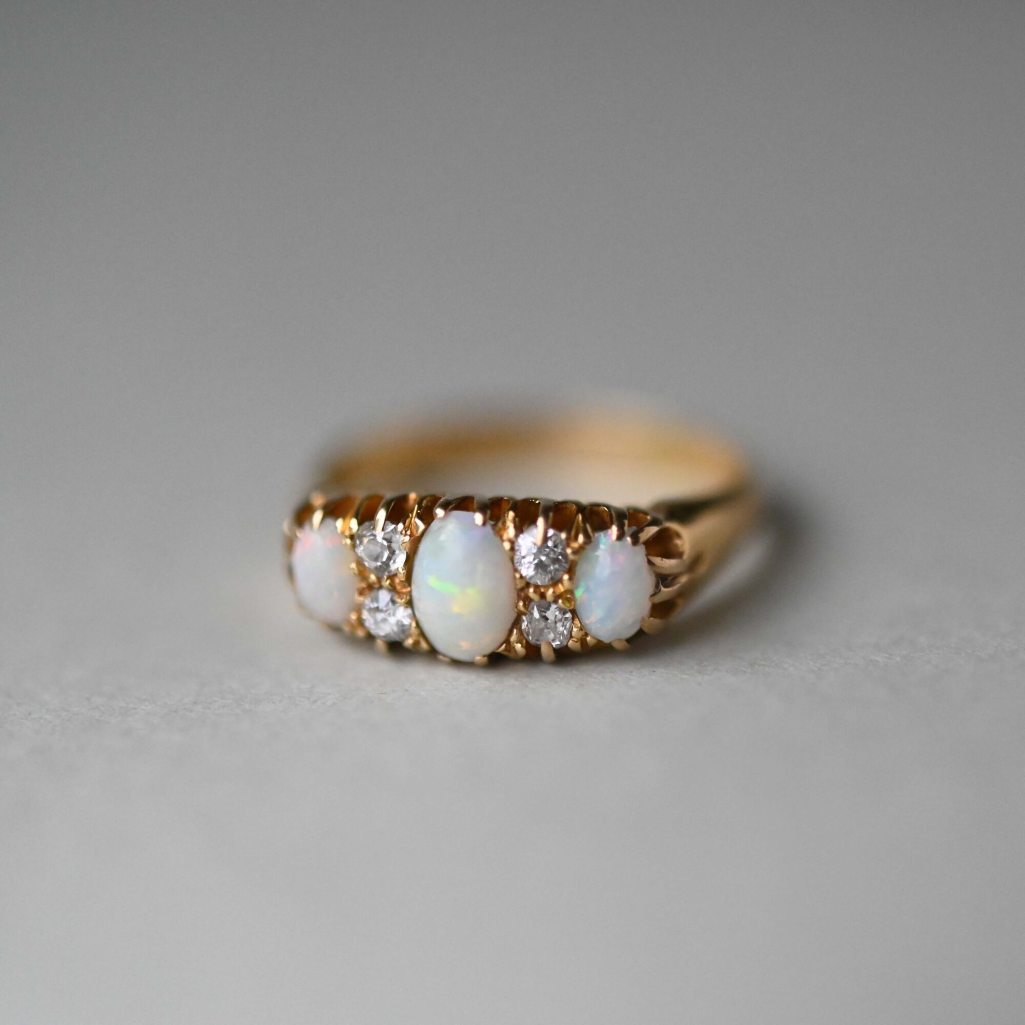 Antique classic 18ct gold opal and old cut diamond ring - Image 3