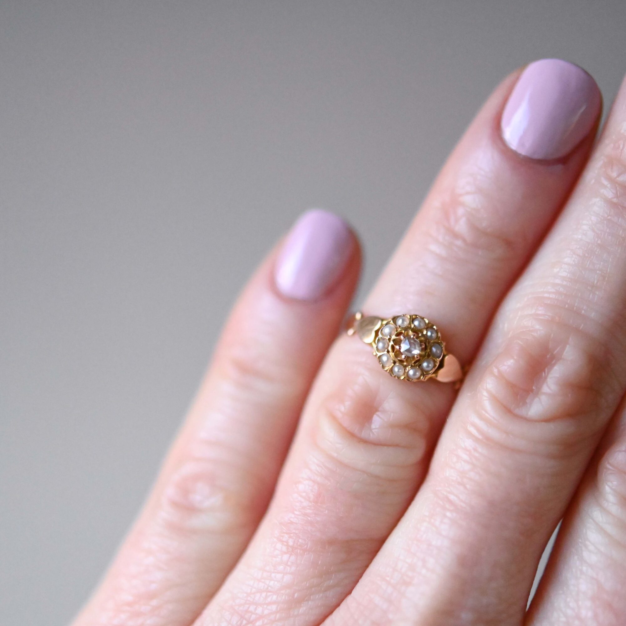 Dainty antique 18ct gold rose cut diamond and pearl cluster ring, c.1900 - Image 3