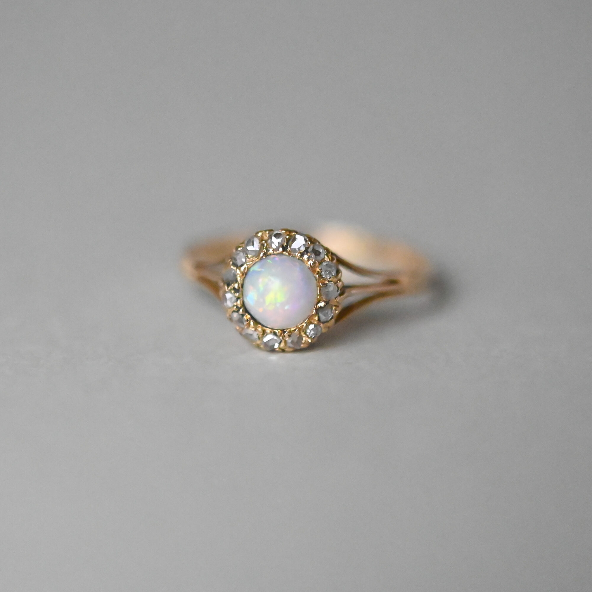 Antique Edwardian 18ct gold opal and rose cut diamond cluster ring