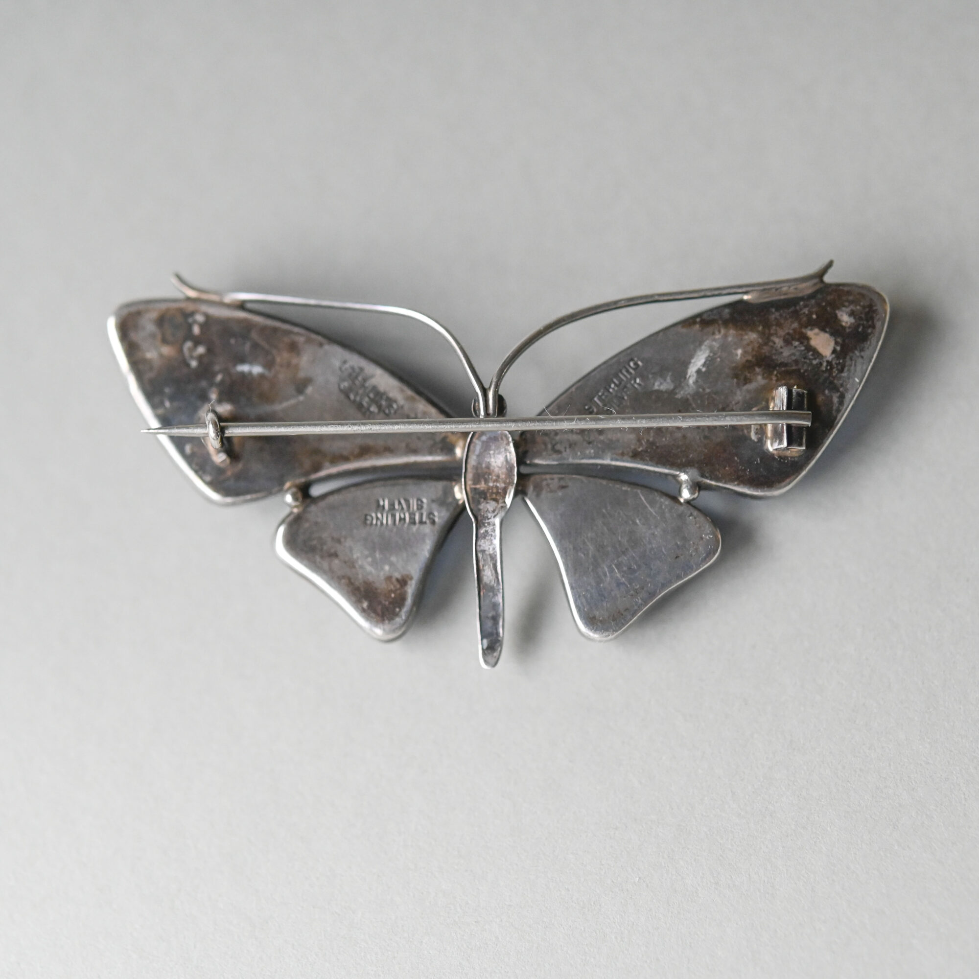 Art Deco sterling silver electric blue butterfly wing brooch c.1920s - Image 4