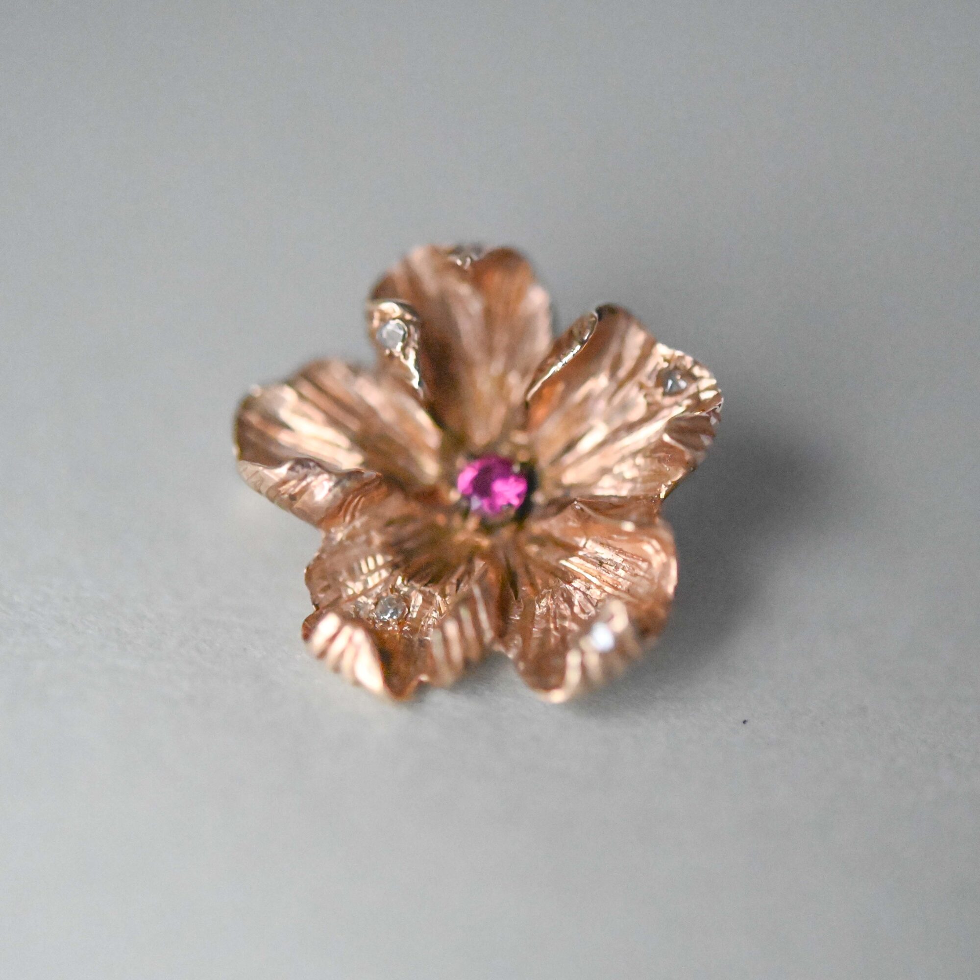 Bespoke 9ct gold ruby and mini diamond floral brooch - Image 2