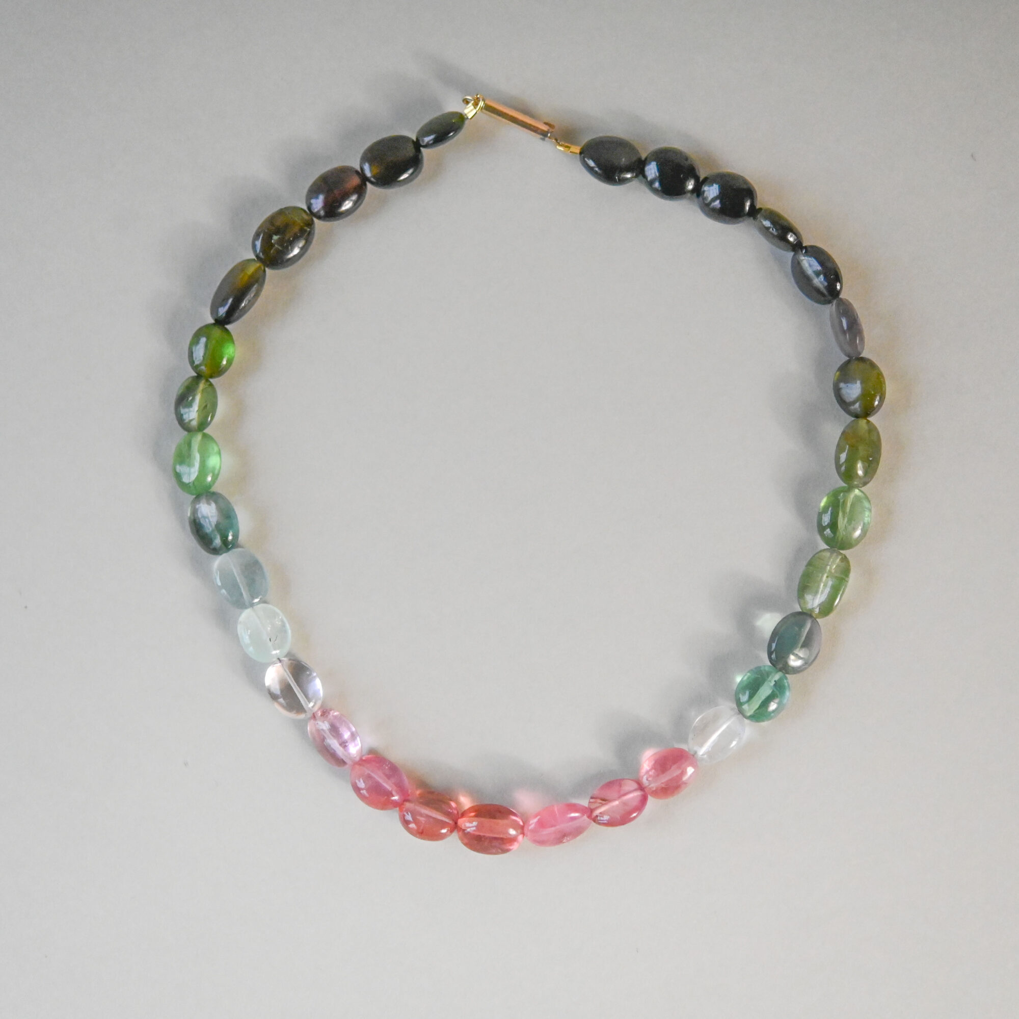 Bespoke tourmaline bead necklace with antique 9ct gold clasp - Image 2