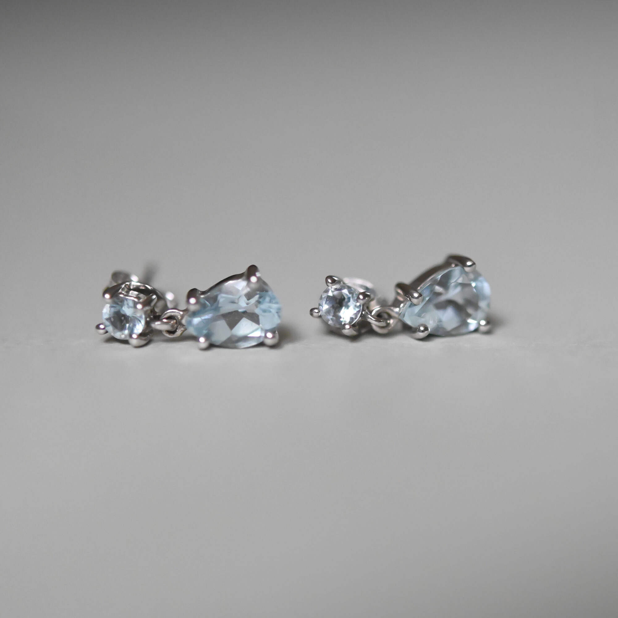 Classic pair of 9ct white gold topaz drop earrings