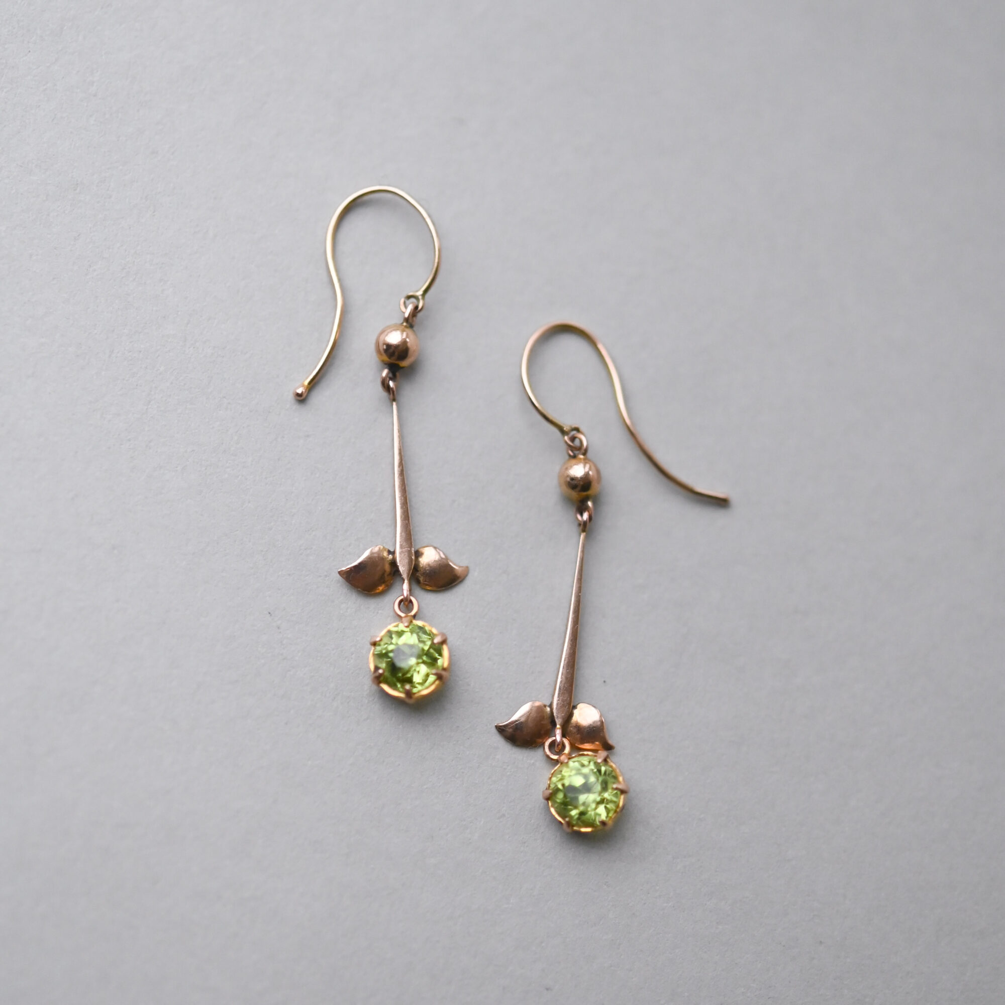 Pretty pair of antique 9ct gold peridot flower drop earrings