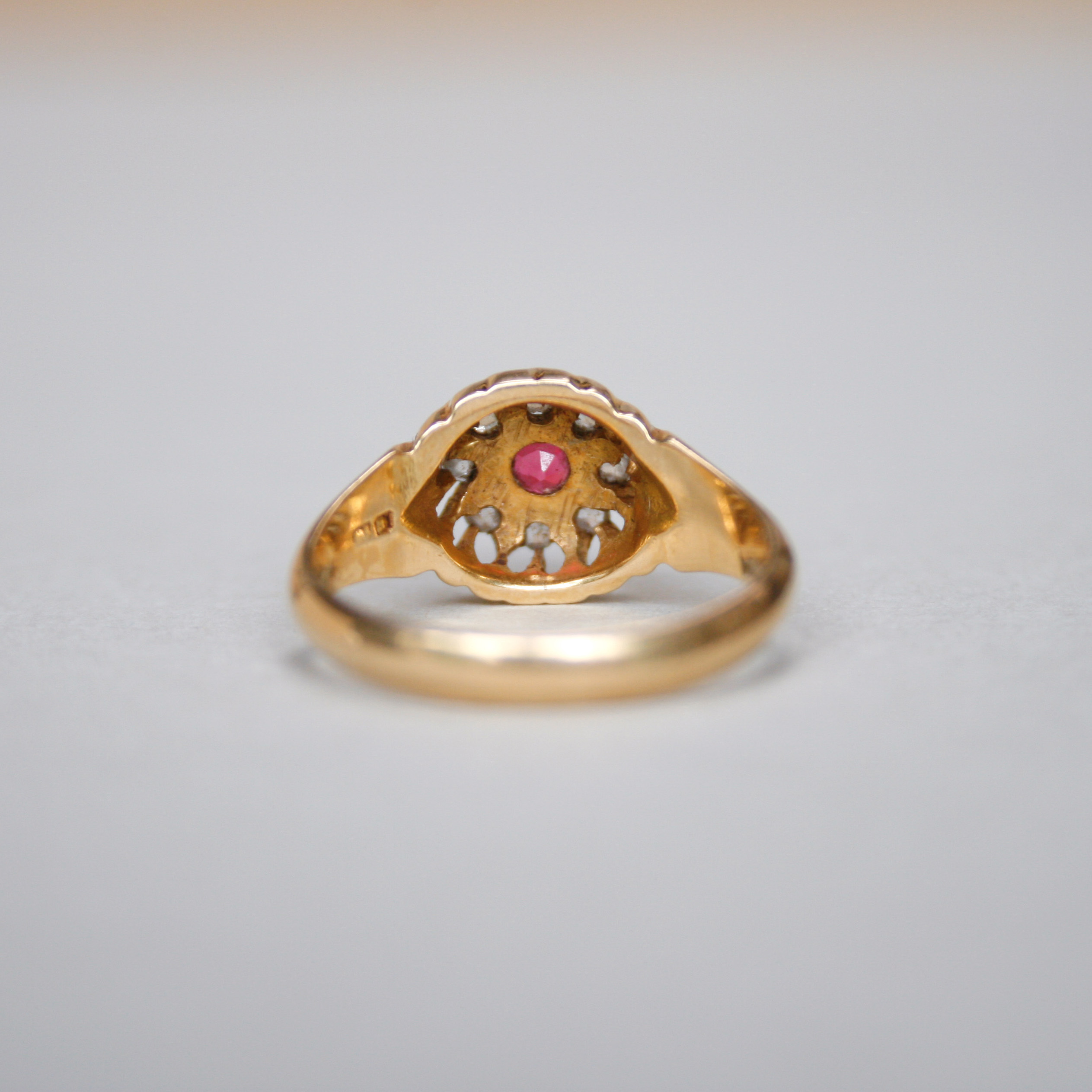 Antique 18ct gold ruby and rose cut diamond cluster ring, 1918 - Image 4