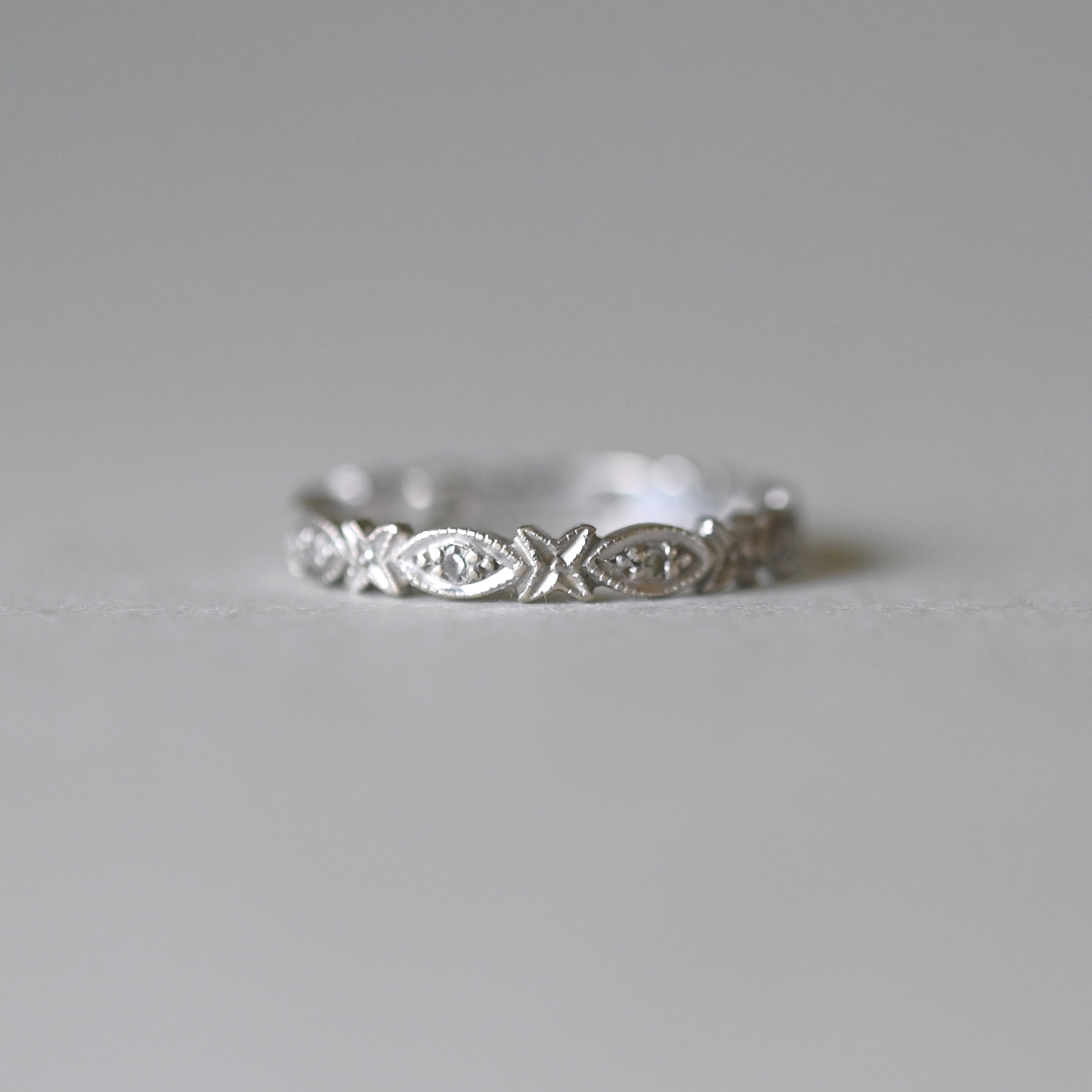 18ct white gold aesthetic stacking band ring