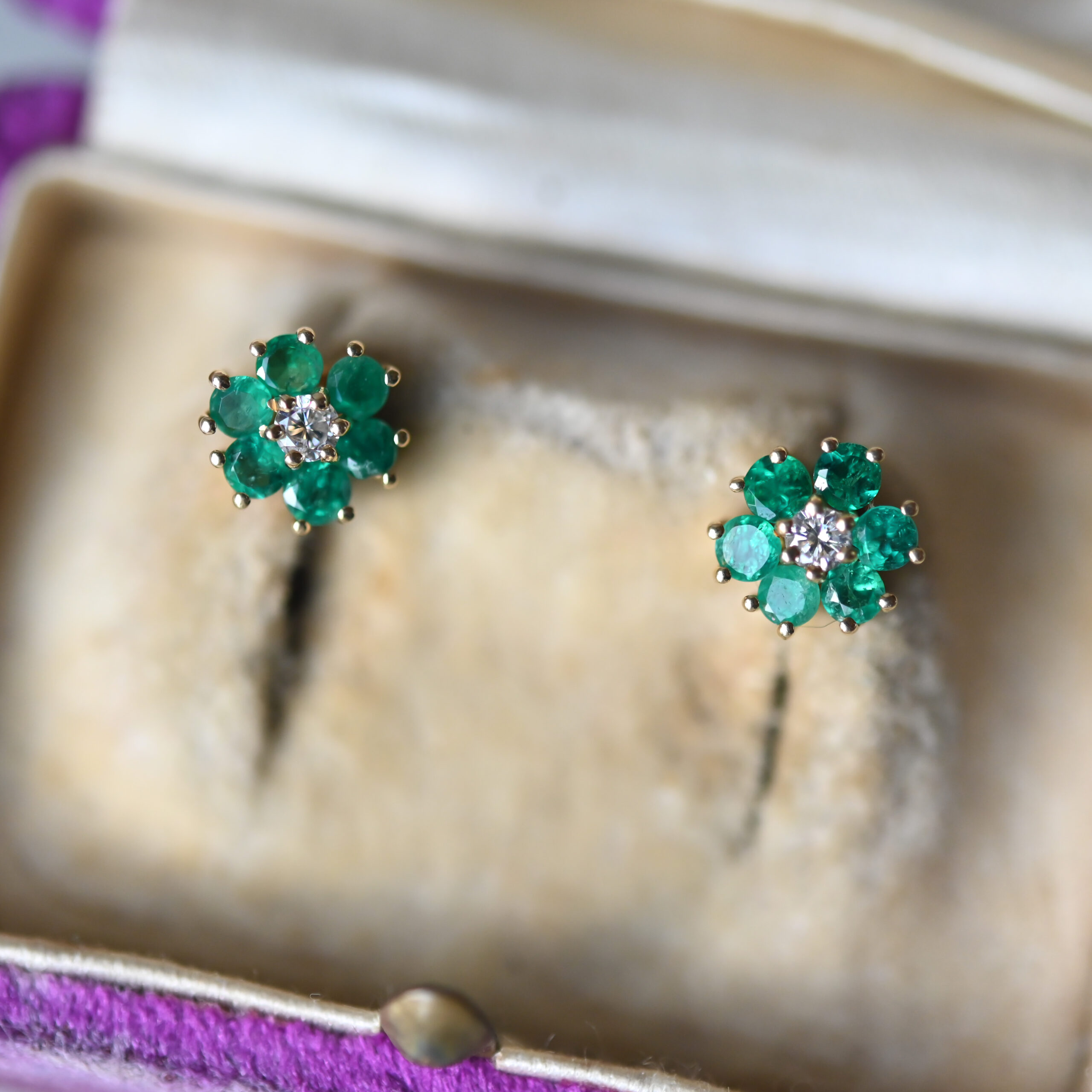 Classic pair of 14ct gold emerald and diamond cluster earrings - Image 2