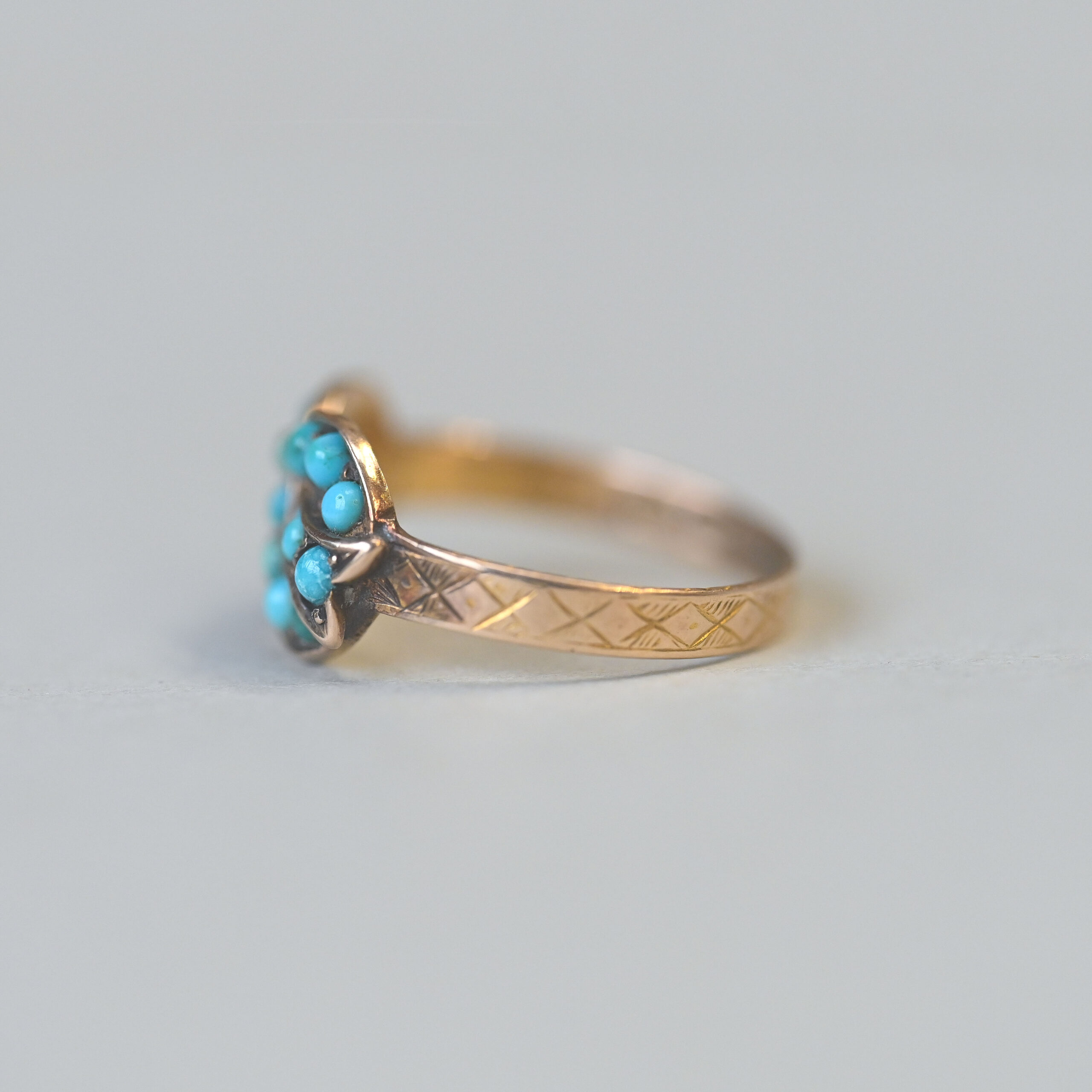 Antique Victorian 15ct gold turquoise bow ring, c.1870s - Image 4
