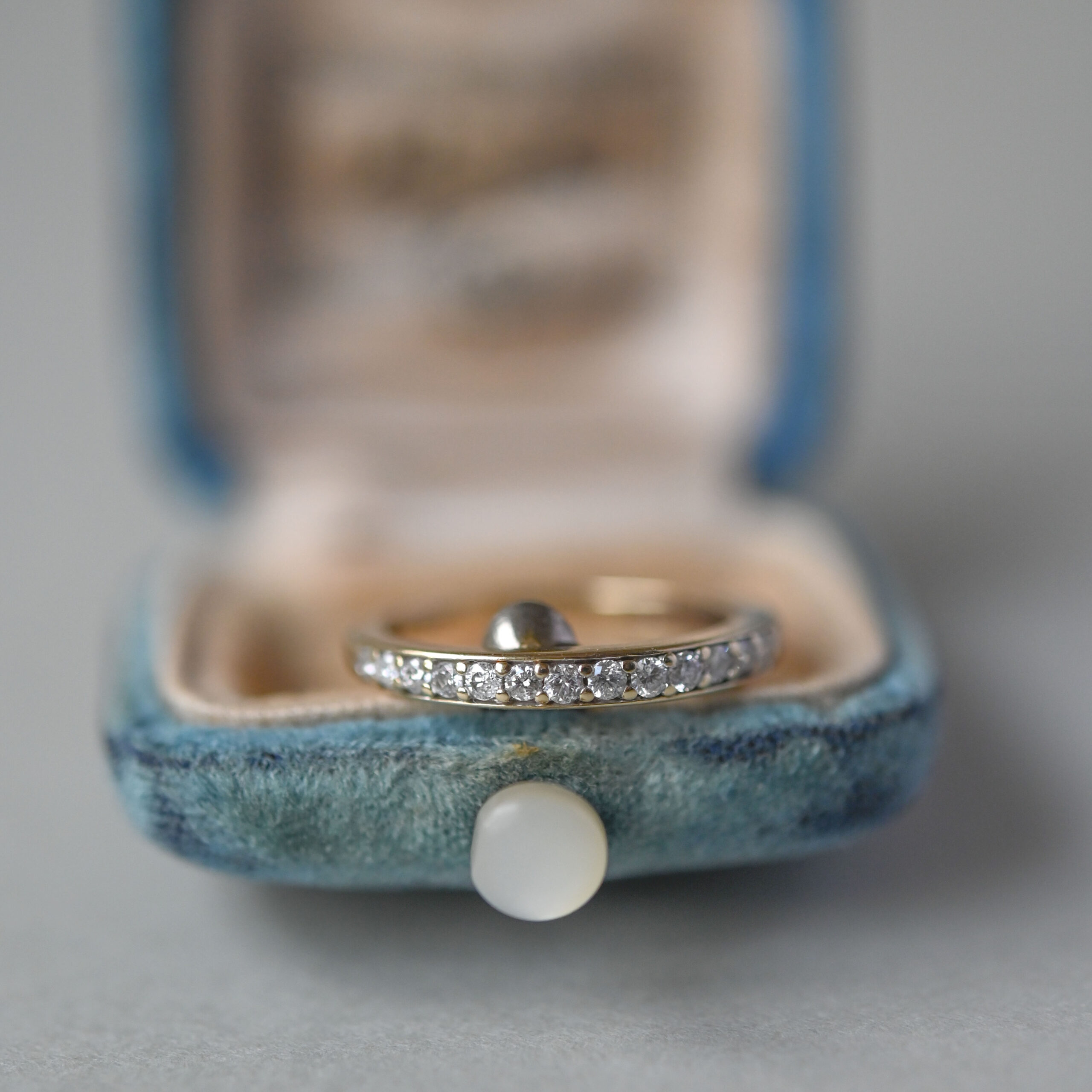 Contemporary 9ct gold diamond half eternity stacking ring, 0.32 carats - Image 2